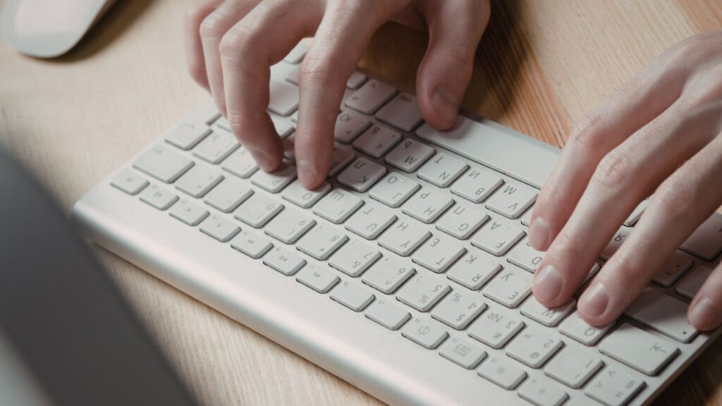 kredits ar sabojatu kreditvesturi